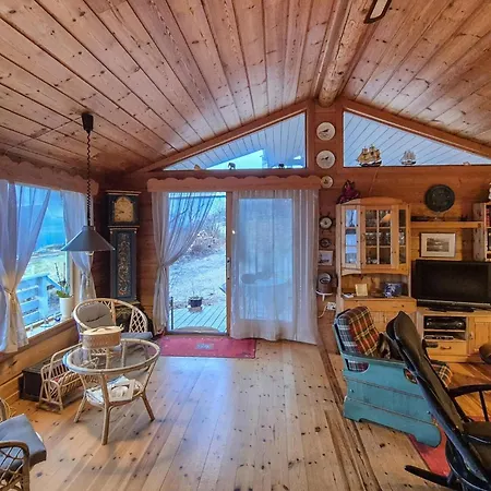 In Vallavik With Wifi *